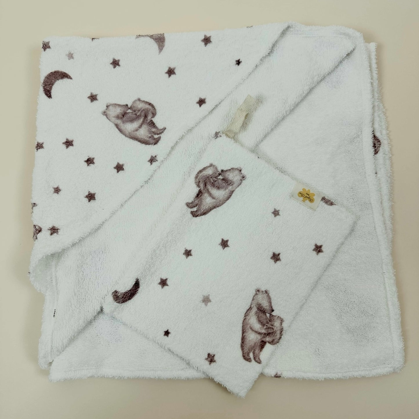 Newborn Bath Towel- Mama Bear